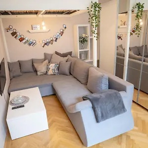 Apartament Cozy Modern Nest In The Heart Of With Netflix, Wiedeń