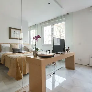 Apartment Feel In, Vienna